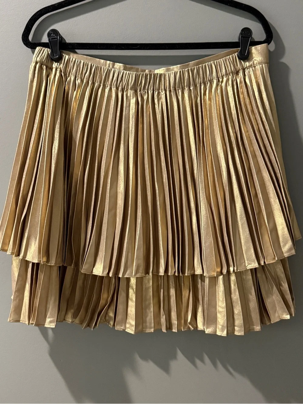 Anthropologie Pleated Skirt Large Tiered Gold Pull On Easy Style Fun Flirty Cute